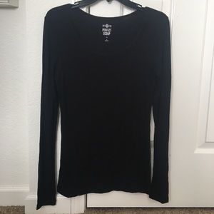 NWOT SO Perfect Scoop Shirt